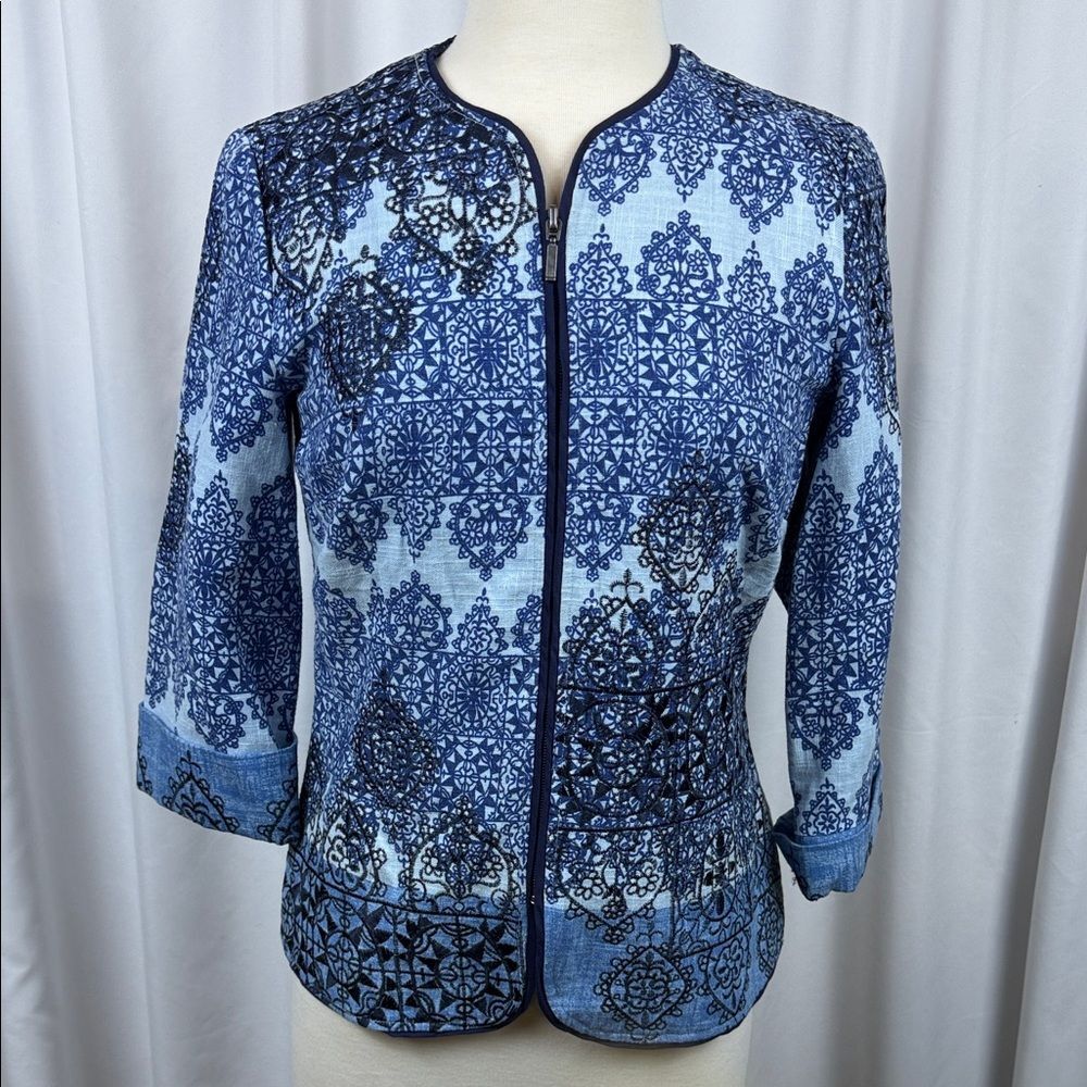 Coldwater Creek Navy and Light Blue Patterned Zippered Blazer, Size 4